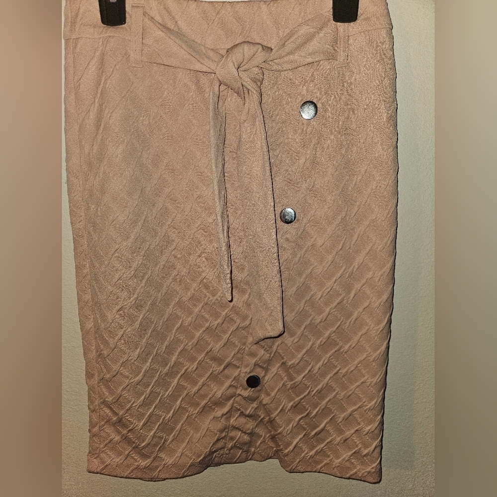 C Est 1946 Womans Pink Straight Skirt Size S